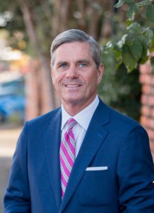 Read more about the article Gibson Vance Begins Term as President-Elect of Alabama State Bar
