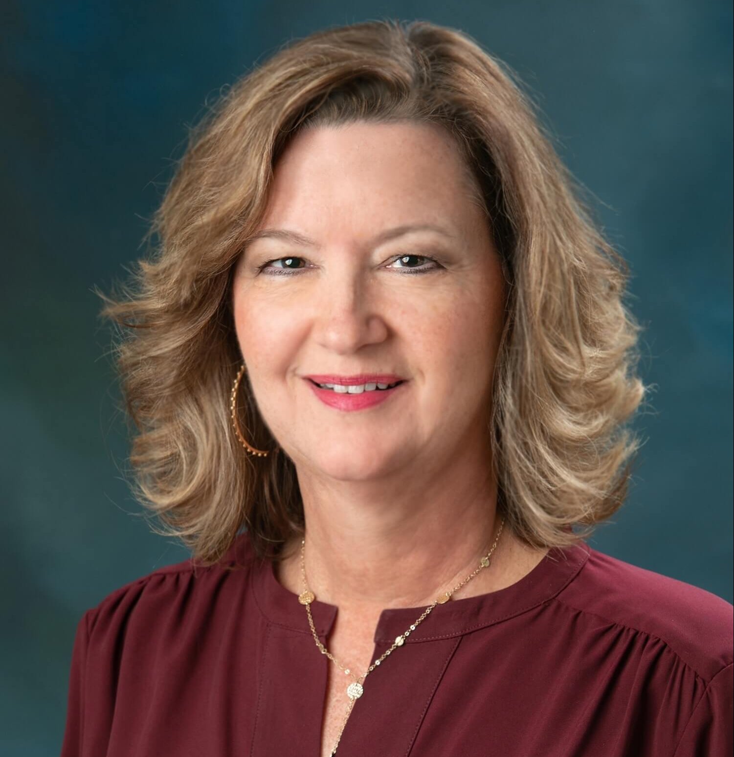 Read more about the article Elizabeth Smithart Honored with Commissioners Award