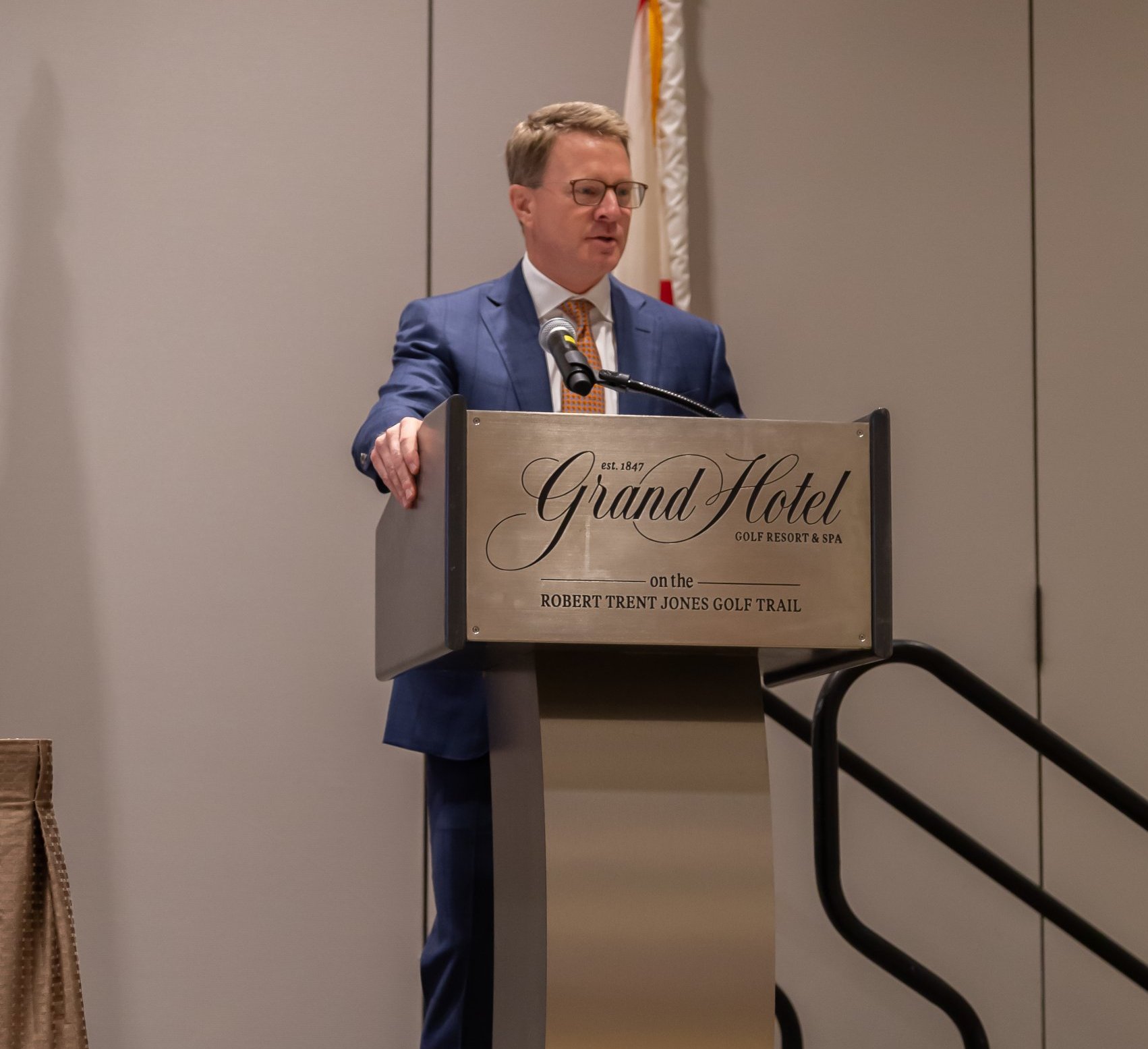 Read more about the article Birmingham Attorney Brannon Buck Installed as 148th President of the Alabama State Bar